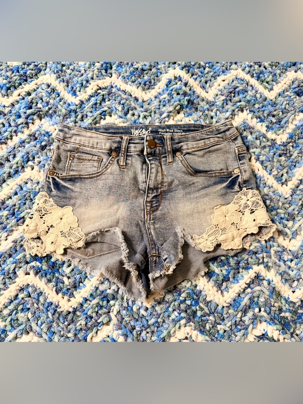 High-Rise Light Blue Denim Shorts with Cream Lace Trim